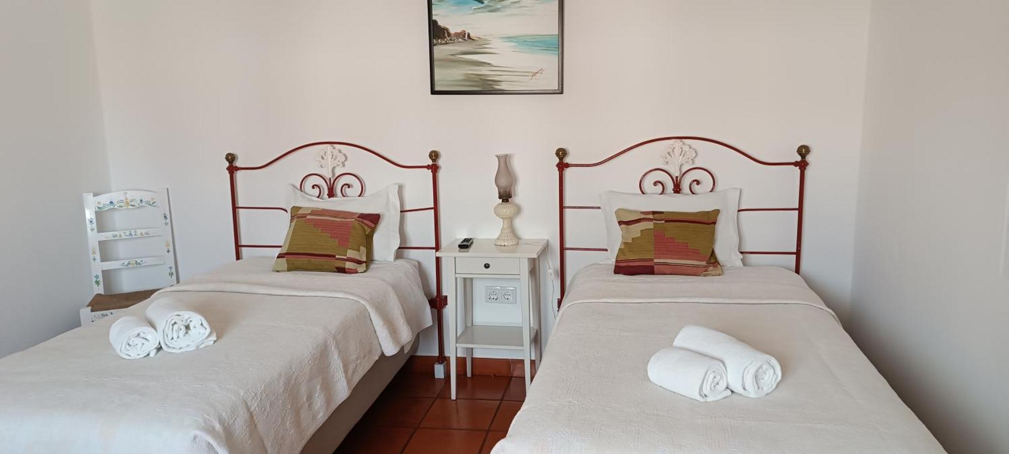 Casa Das Hortencias By Alojamentos Vitinho - Vila Nova Milfontes วิลานอวา ดิ มิลฟงติส ภายนอก รูปภาพ