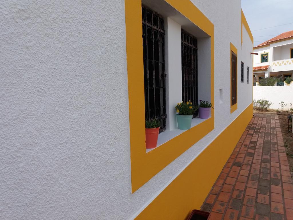 Casa Das Hortencias By Alojamentos Vitinho - Vila Nova Milfontes วิลานอวา ดิ มิลฟงติส ภายนอก รูปภาพ
